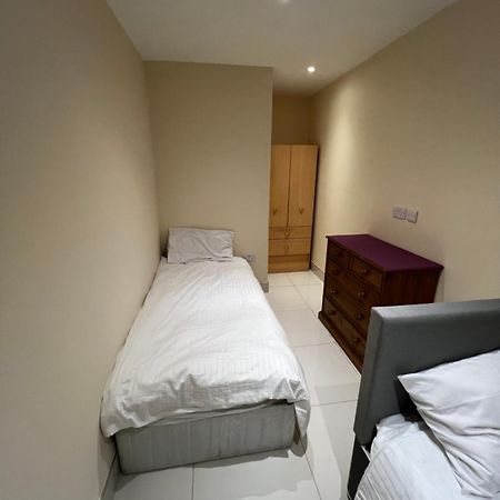 Lovely Dublin Home - Just 15 Mins To City Centre Exterior foto