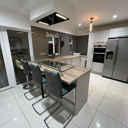 Lovely Dublin Home - Just 15 Mins To City Centre Exterior foto