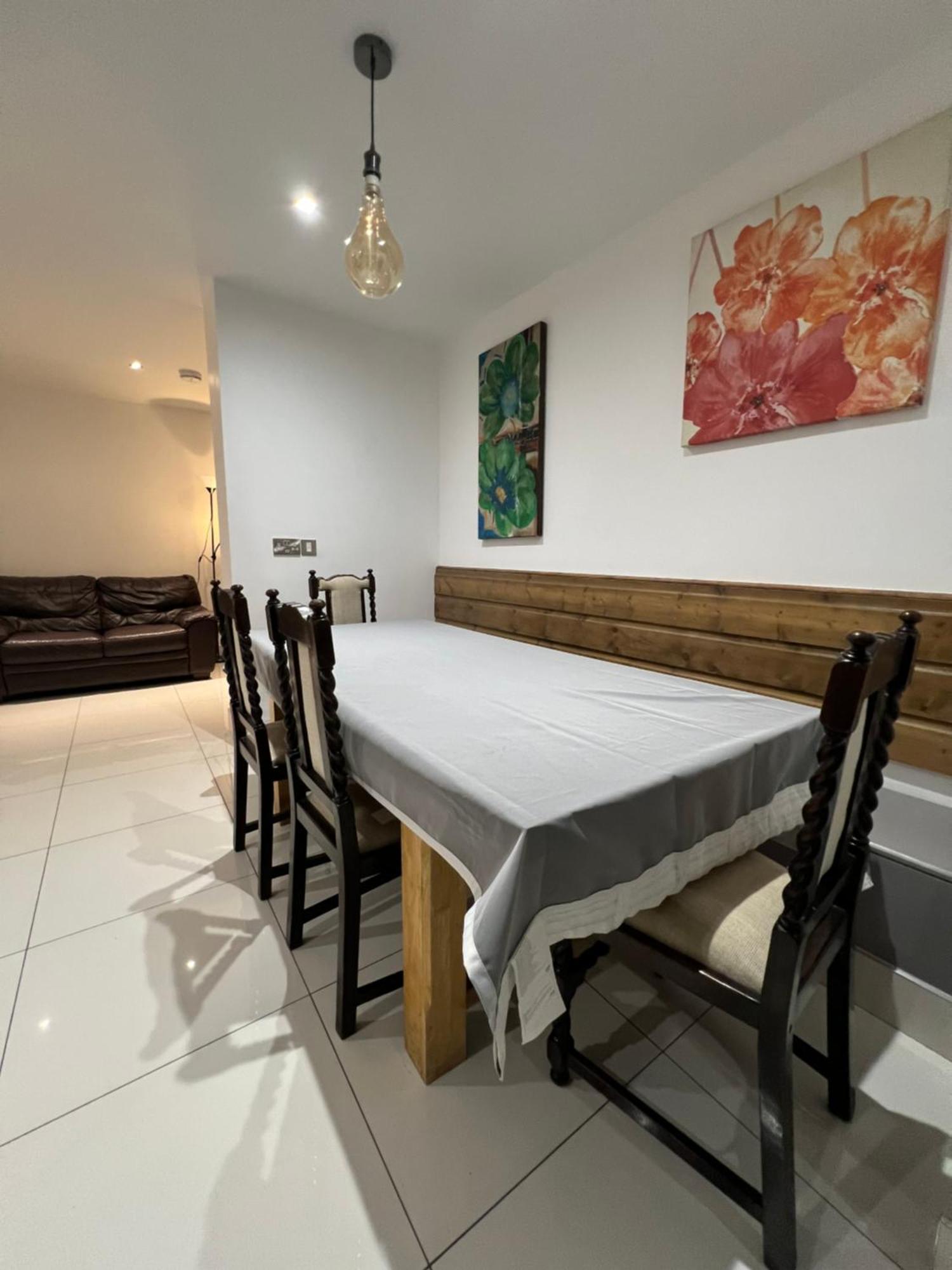 Lovely Dublin Home - Just 15 Mins To City Centre Exterior foto